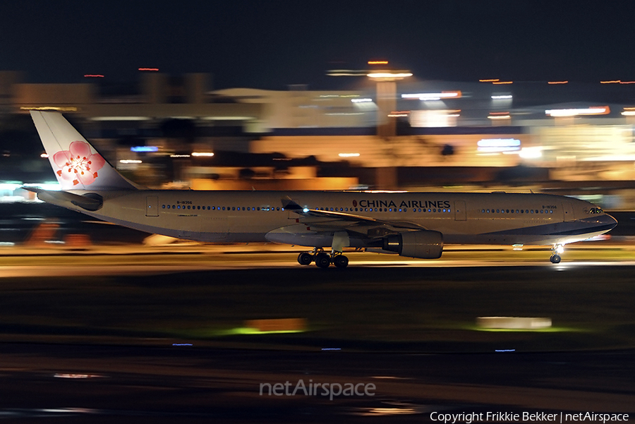China Airlines Airbus A330-302 (B-18356) | Photo 23954