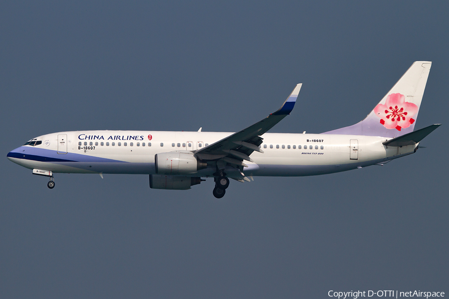 China Airlines Boeing 737-809 (B-18607) | Photo 397206
