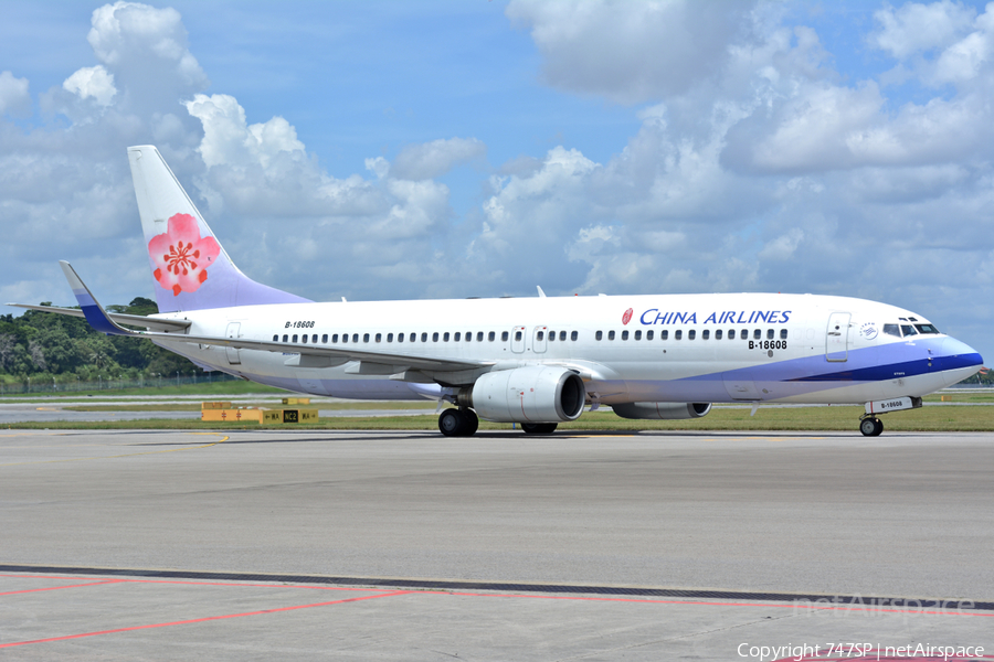 China Airlines Boeing 737-809 (B-18608) | Photo 36497