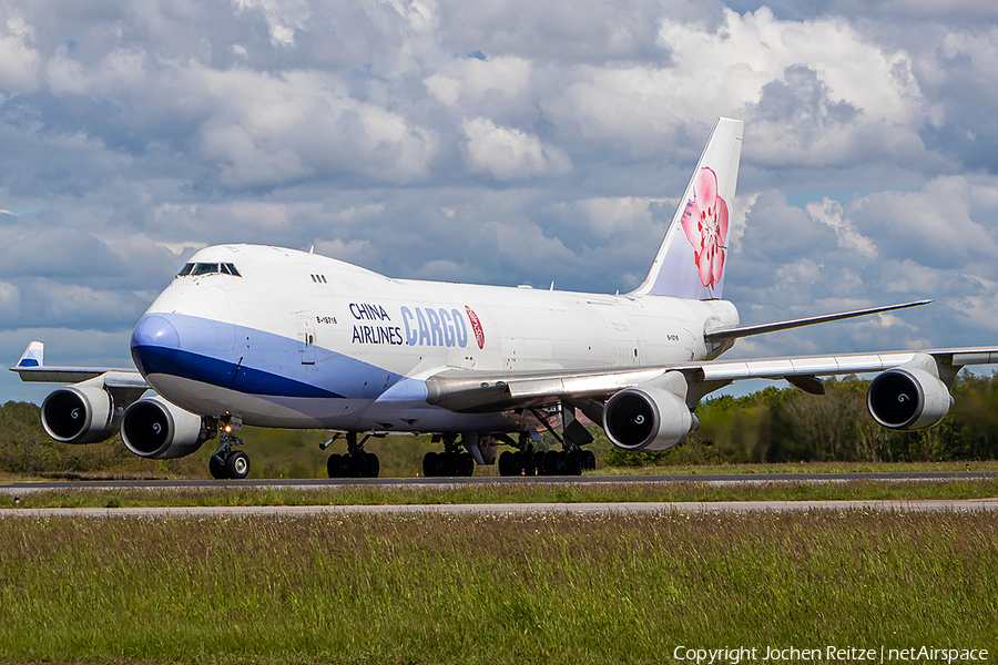 China Airlines Cargo Boeing 747-409F(SCD) (B-18716) | Photo 452447