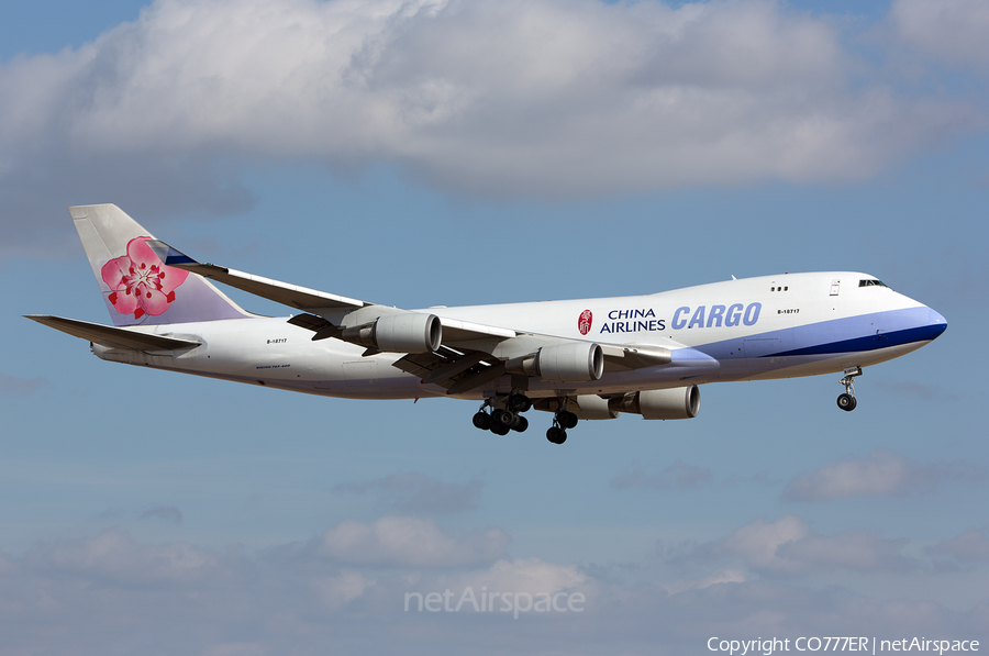 China Airlines Cargo Boeing 747-409F(SCD) (B-18717) | Photo 15439