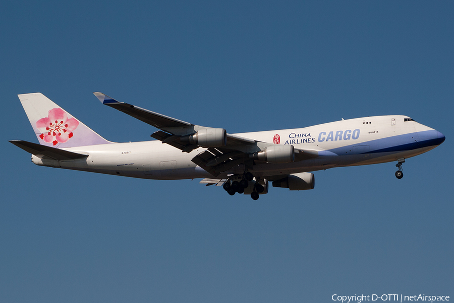 China Airlines Cargo Boeing 747-409F(SCD) (B-18717) | Photo 197611