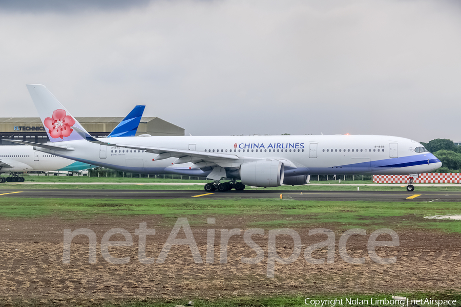 China Airlines Airbus A350-941 (B-18916) | Photo 461032