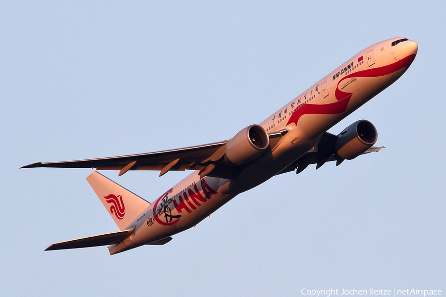 Air China Boeing 777-39L(ER) (B-2006) | Photo 77159