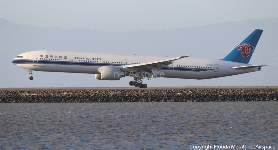 China Southern Airlines Boeing 777-31B(ER) (B-2007) | Photo 435117