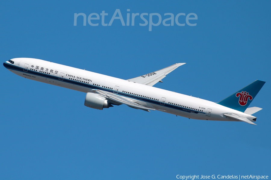 China Southern Airlines Boeing 777-31B(ER) (B-2008) | Photo 157335