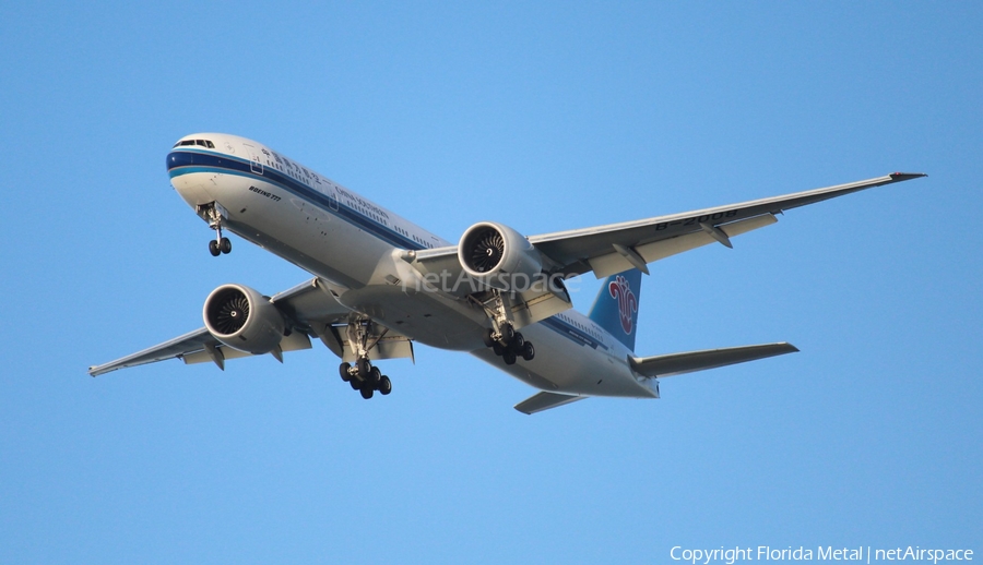 China Southern Airlines Boeing 777-31B(ER) (B-2008) | Photo 306517