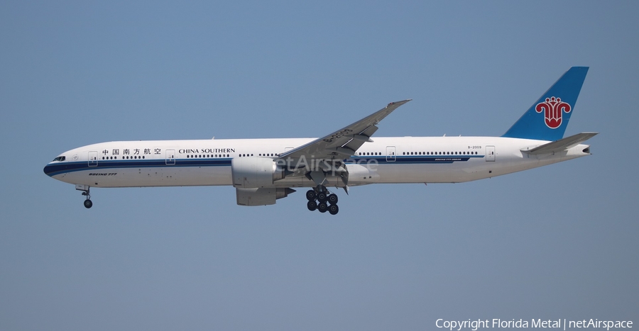 China Southern Airlines Boeing 777-31B(ER) (B-2009) | Photo 552211