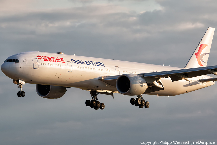 China Eastern Airlines Boeing 777-39P(ER) (B-2021) | Photo 194143