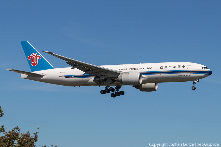 China Southern Cargo Boeing 777-F1B (B-2028) | Photo 387940
