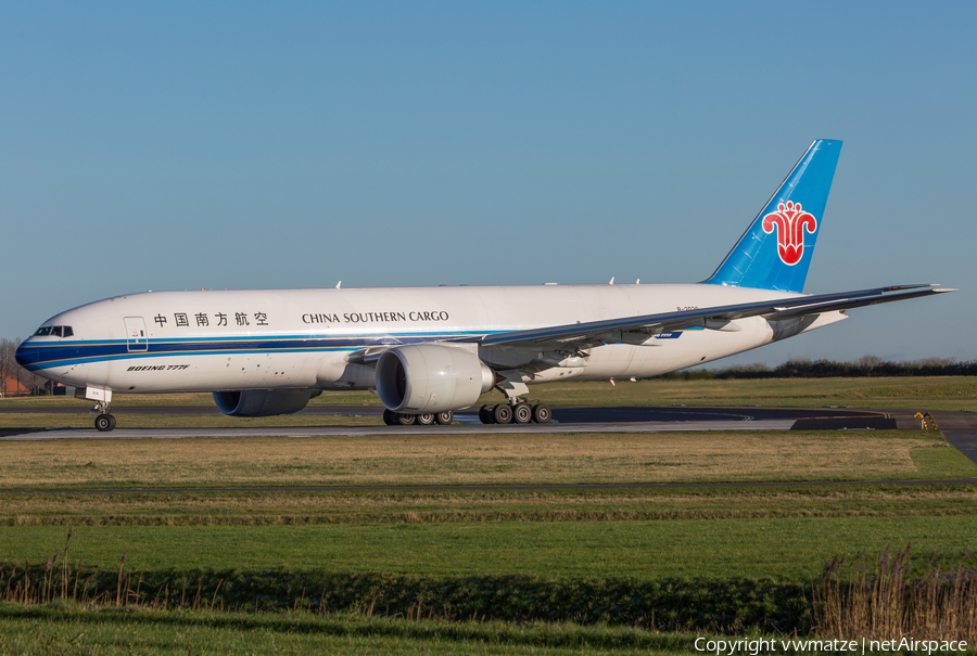 China Southern Cargo Boeing 777-F1B (B-2028) | Photo 418403