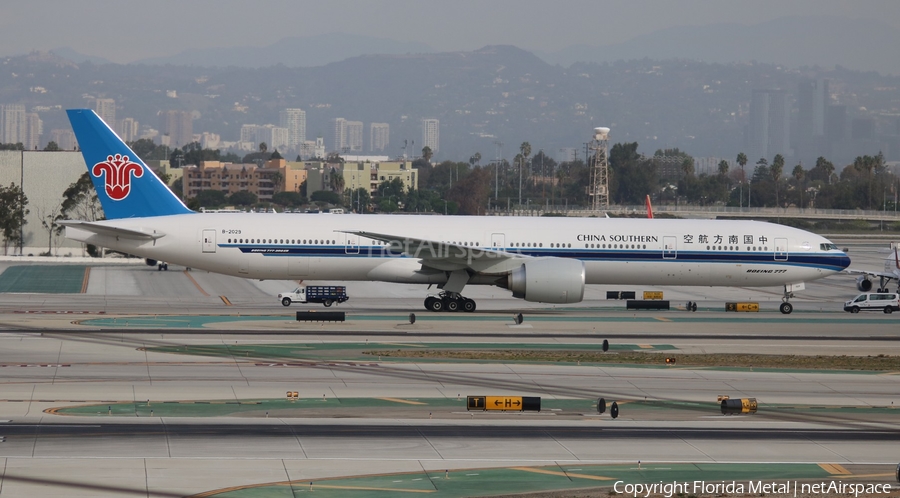 China Southern Airlines Boeing 777-31B(ER) (B-2029) | Photo 552265
