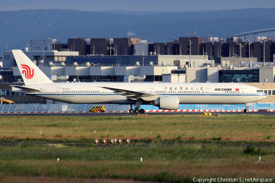 Air China Boeing 777-39L(ER) (B-2031) | Photo 167582