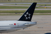 Air China Boeing 777-39L(ER) (B-2032) at  Houston - George Bush Intercontinental, United States