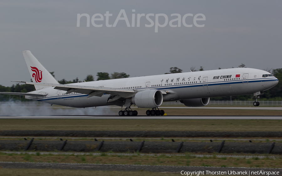 Air China Boeing 777-39L(ER) (B-2033) | Photo 115954