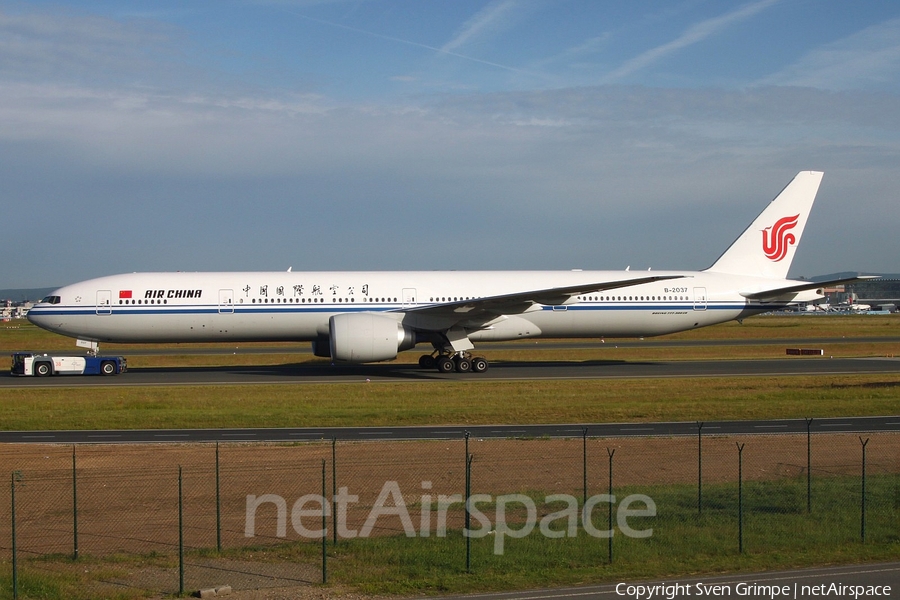 Air China Boeing 777-39L(ER) (B-2037) | Photo 27882