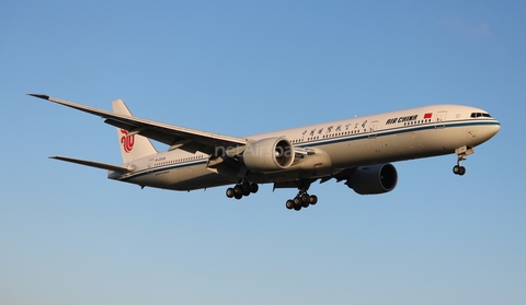 Air China Boeing 777-39L(ER) (B-2039) at  Los Angeles - International, United States