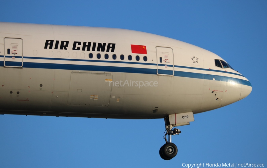 Air China Boeing 777-39L(ER) (B-2039) | Photo 552284