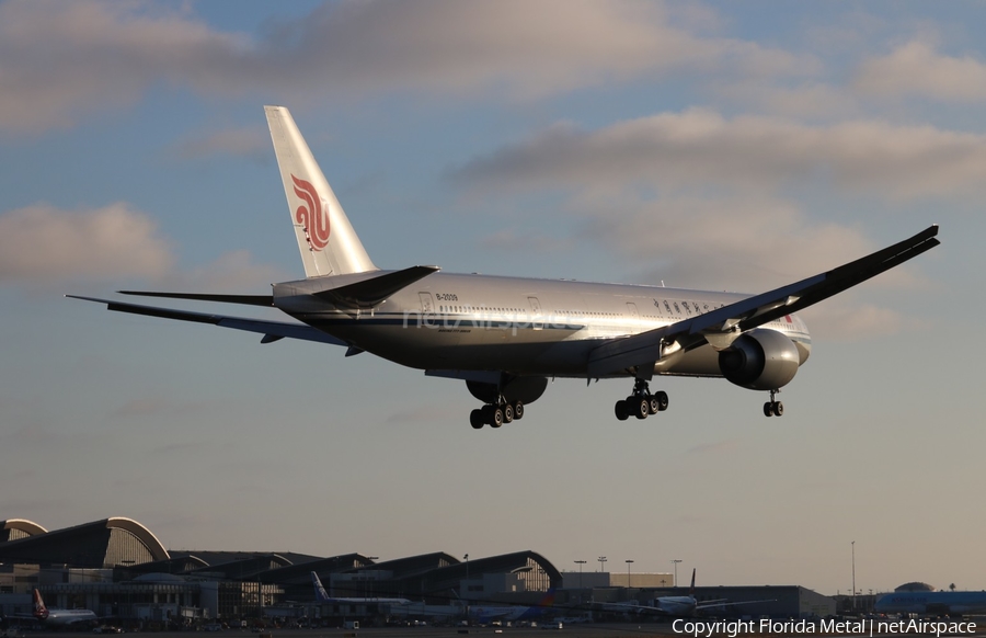 Air China Boeing 777-39L(ER) (B-2039) | Photo 552285