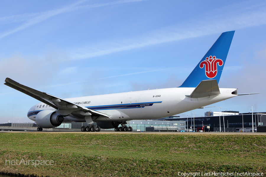 China Southern Cargo Boeing 777-F1B (B-2042) | Photo 70450