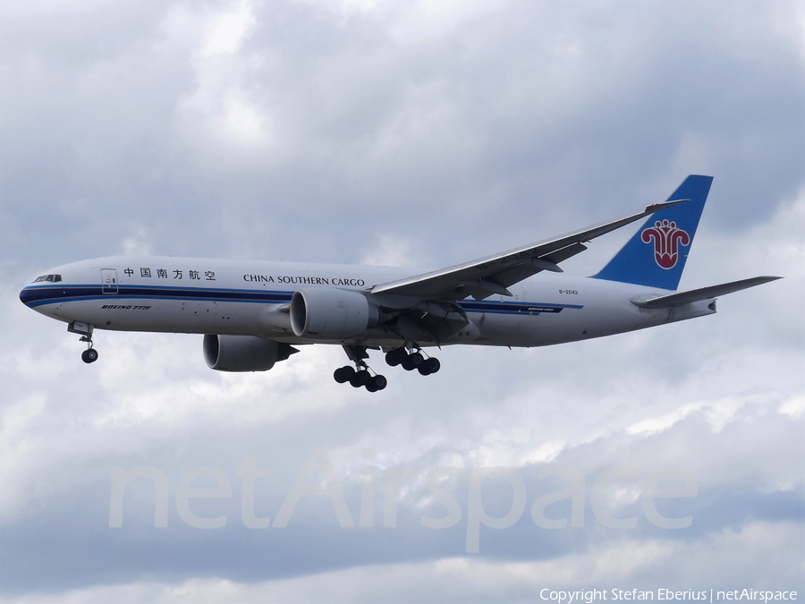 China Southern Cargo Boeing 777-F1B (B-2042) | Photo 393176