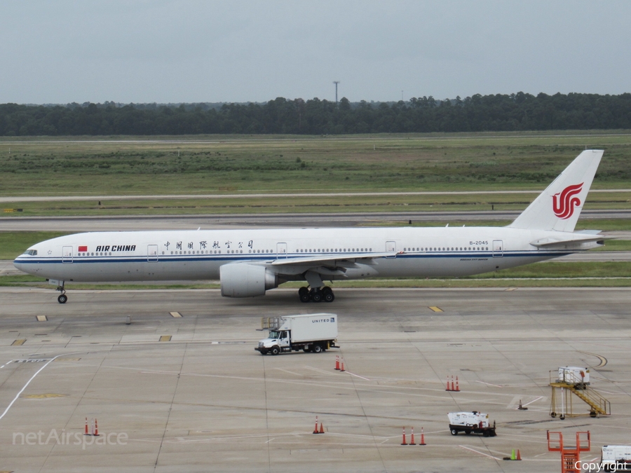 Air China Boeing 777-39L(ER) (B-2045) | Photo 343141