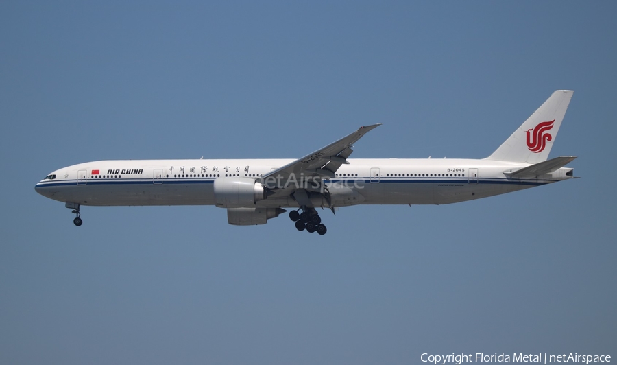 Air China Boeing 777-39L(ER) (B-2045) | Photo 552288