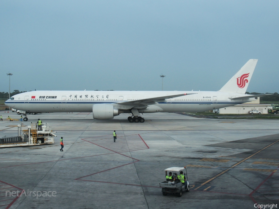 Air China Boeing 777-39L(ER) (B-2045) | Photo 341484