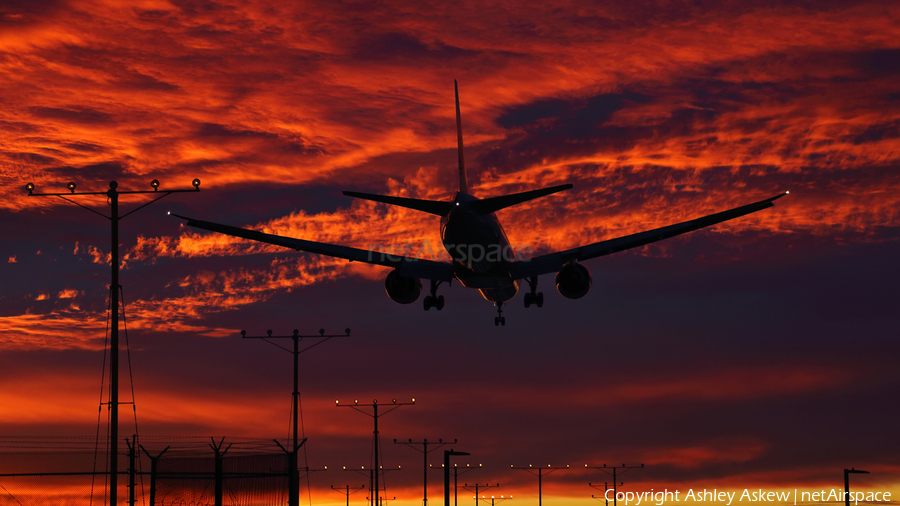 Air China Boeing 777-39L(ER) (B-2047) | Photo 284999