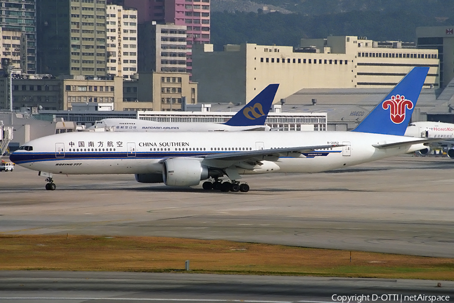 China Southern Airlines Boeing 777-21B (B-2052) | Photo 168414