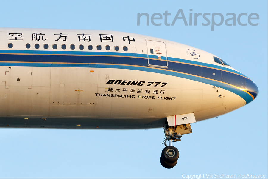 China Southern Airlines Boeing 777-21B(ER) (B-2055) | Photo 6843