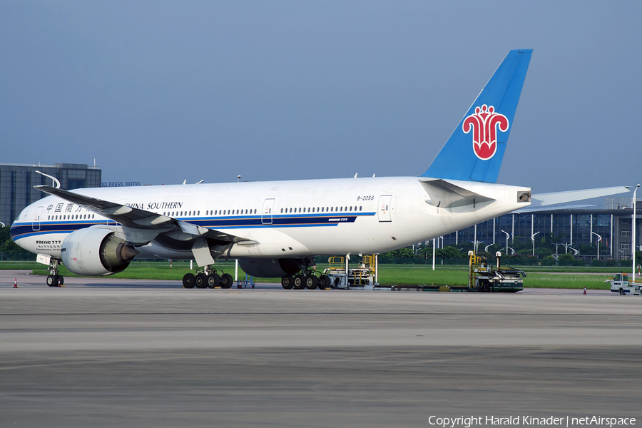 China Southern Airlines Boeing 777-21B(ER) (B-2058) | Photo 307086