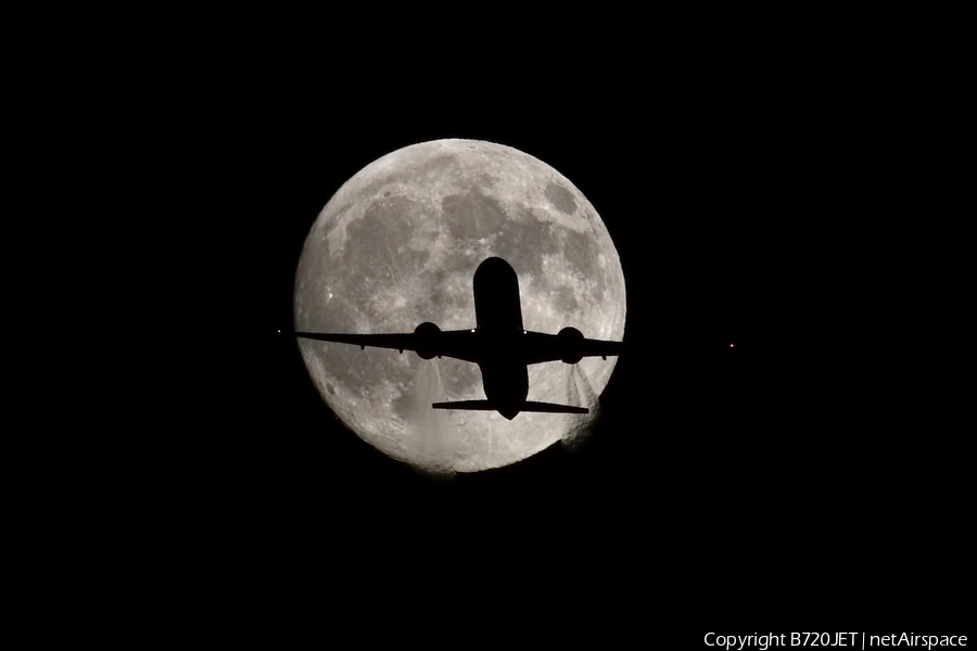 Air China Boeing 777-2J6 (B-2066) | Photo 32895