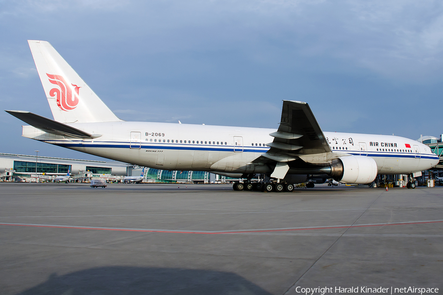Air China Boeing 777-2J6 (B-2069) | Photo 307087