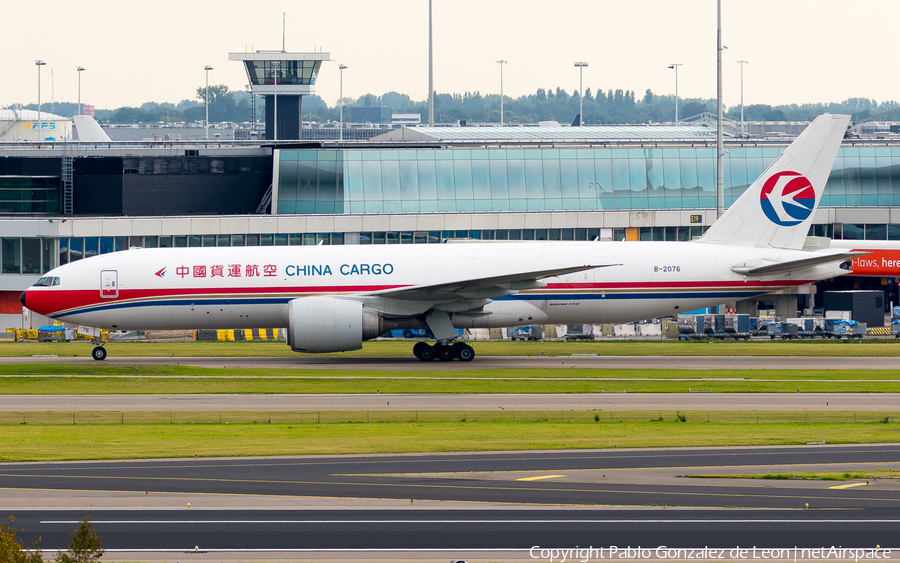 China Cargo Airlines Boeing 777-F6N (B-2076) | Photo 350496