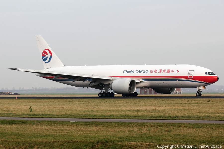 China Cargo Airlines Boeing 777-F6N (B-2077) | Photo 364904