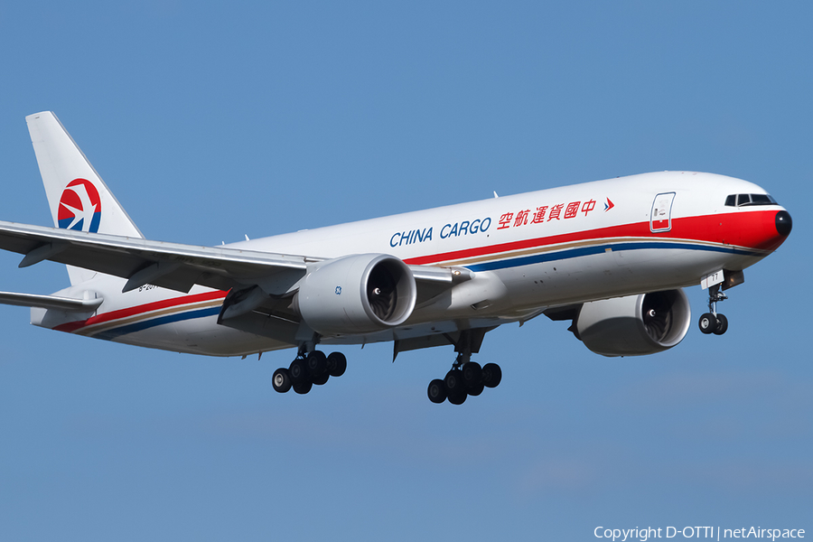China Cargo Airlines Boeing 777-F6N (B-2077) | Photo 409173