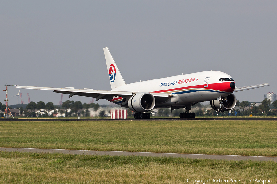 China Cargo Airlines Boeing 777-F6N (B-2078) | Photo 82714