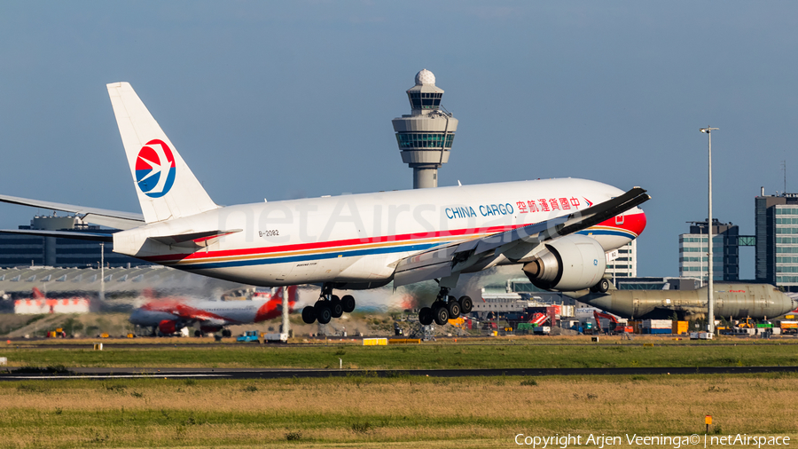 China Cargo Airlines Boeing 777-F6N (B-2082) | Photo 378572