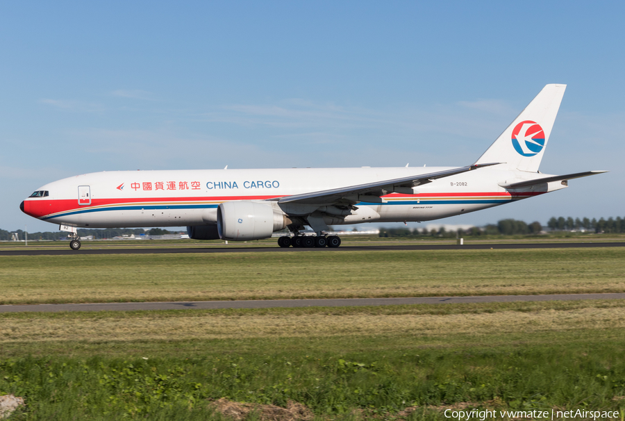 China Cargo Airlines Boeing 777-F6N (B-2082) | Photo 418946