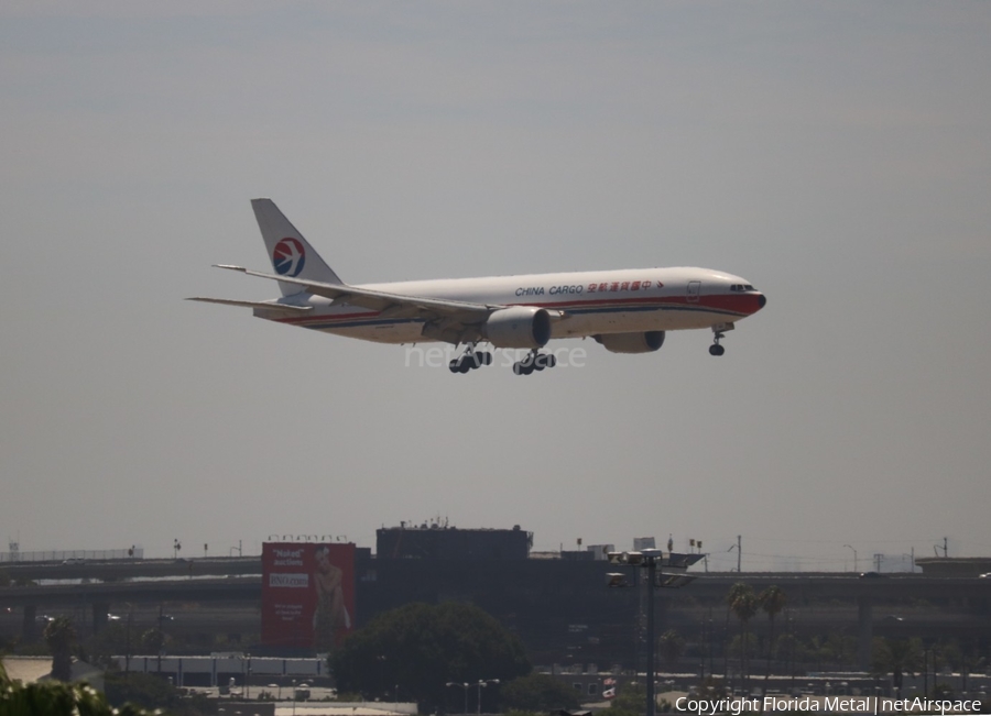 China Cargo Airlines Boeing 777-F6N (B-2082) | Photo 552308