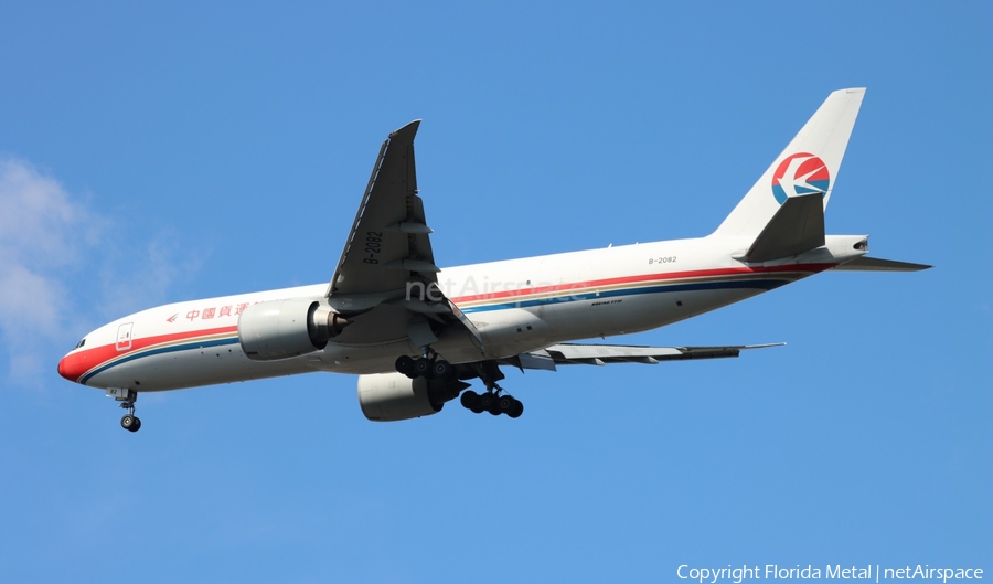 China Cargo Airlines Boeing 777-F6N (B-2082) | Photo 542084