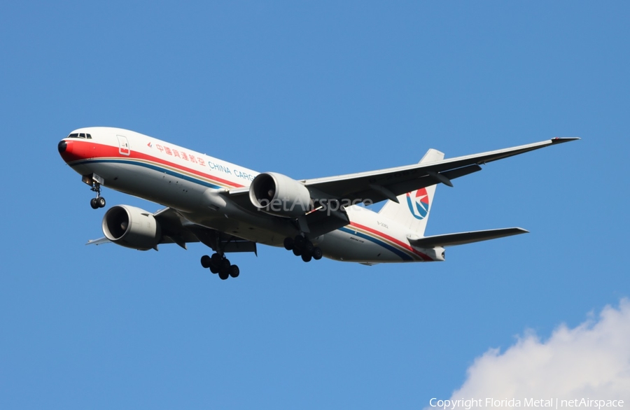 China Cargo Airlines Boeing 777-F6N (B-2082) | Photo 552309