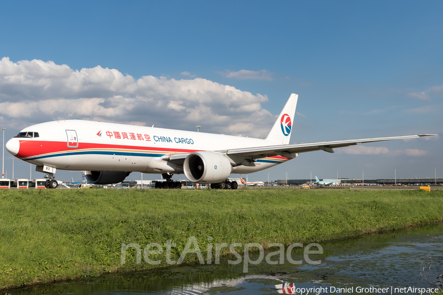 China Cargo Airlines Boeing 777-F6N (B-2083) | Photo 255625