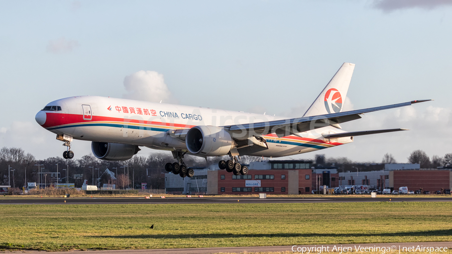 China Cargo Airlines Boeing 777-F6N (B-2083) | Photo 316365
