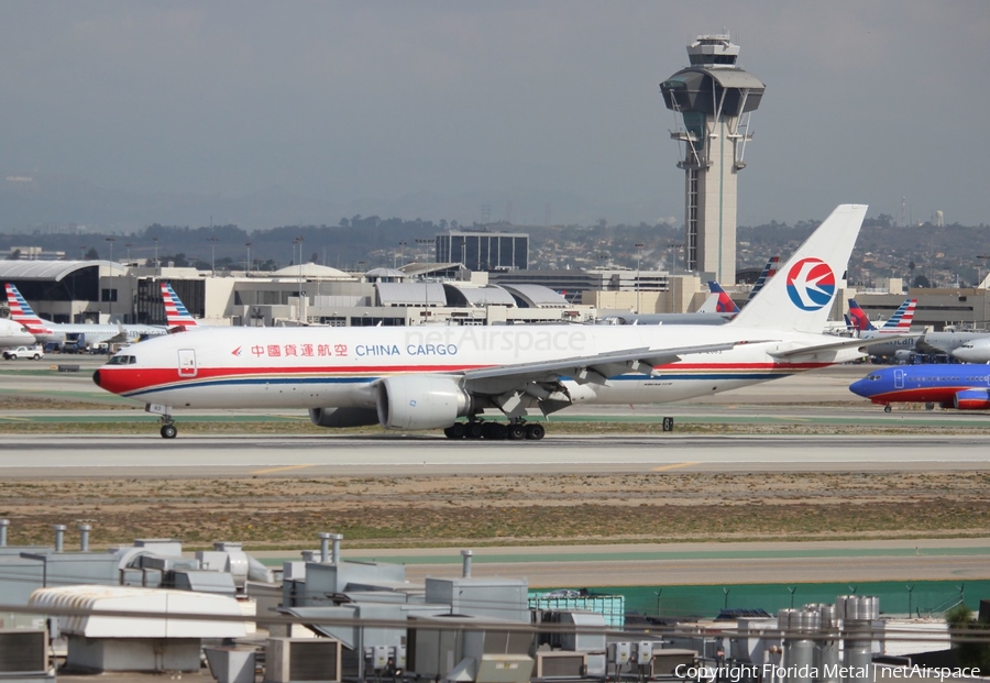 China Cargo Airlines Boeing 777-F6N (B-2083) | Photo 305942