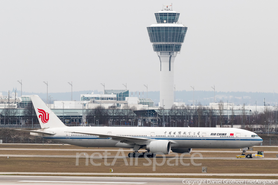Air China Boeing 777-39L(ER) (B-2086) | Photo 288601