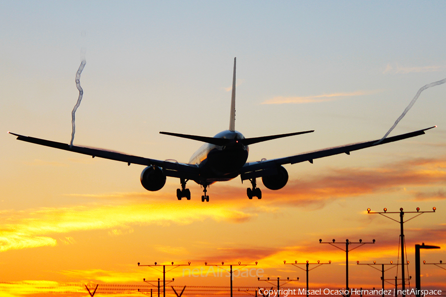 Air China Boeing 777-39L(ER) (B-2087) | Photo 128930
