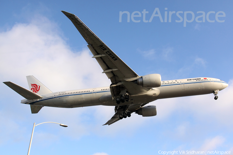 Air China Boeing 777-39L(ER) (B-2088) | Photo 30242