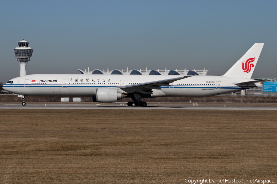 Air China Boeing 777-39L(ER) (B-2088) | Photo 420319